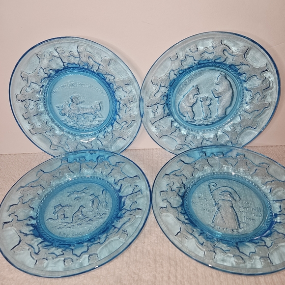 Tiara Indiana Blue Glass Nursery Rhyme Salad/ Desert/ Luncheon Plate set of 4 - Picture 3 of 14